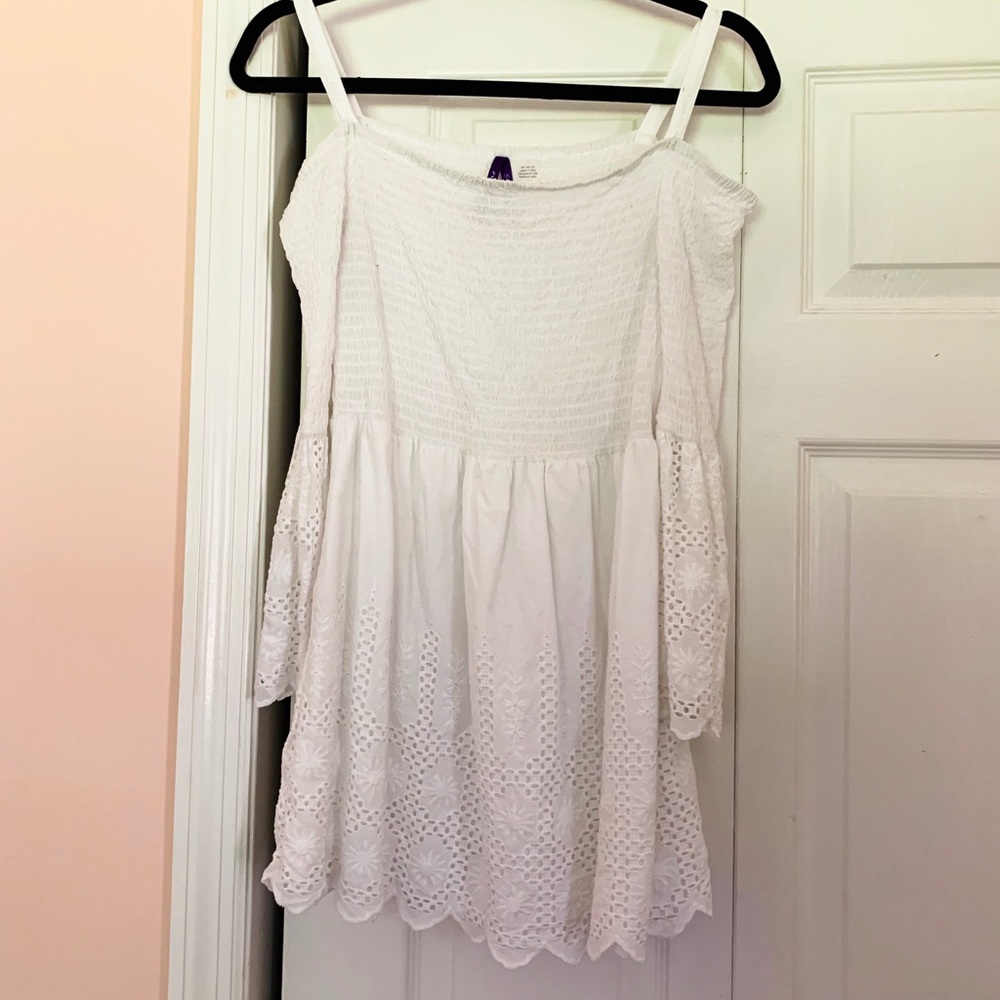 Off the shoulder maternity top
